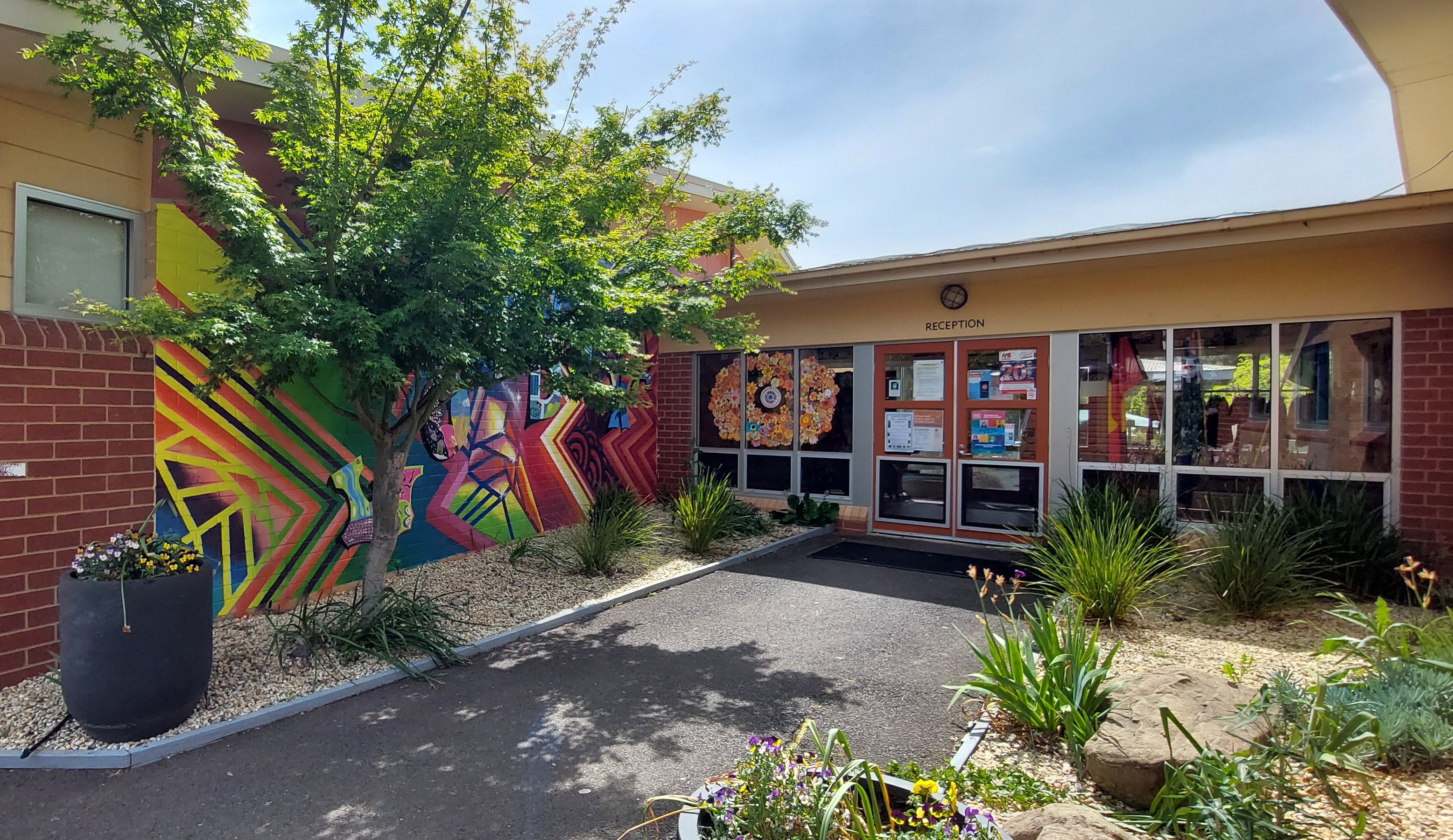 /uploaded_files/media/gallery/1728964264Outside Office Photo.jpg